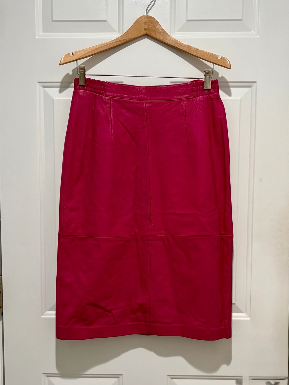 Diversity Vintage Raspberry Pink Leather Pencil Skirt - Women's, 12